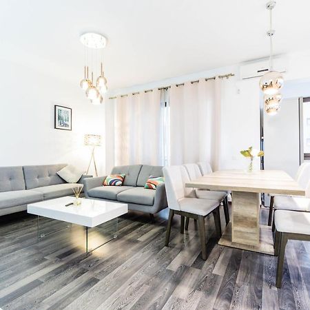 Luxury Baneasa Apartment Букурещ Екстериор снимка