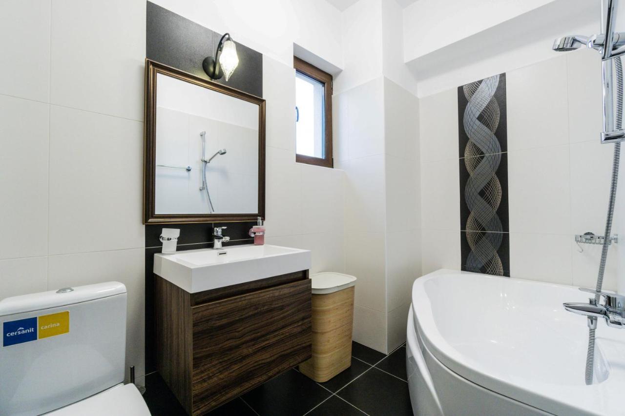 Luxury Baneasa Apartment Букурещ Екстериор снимка